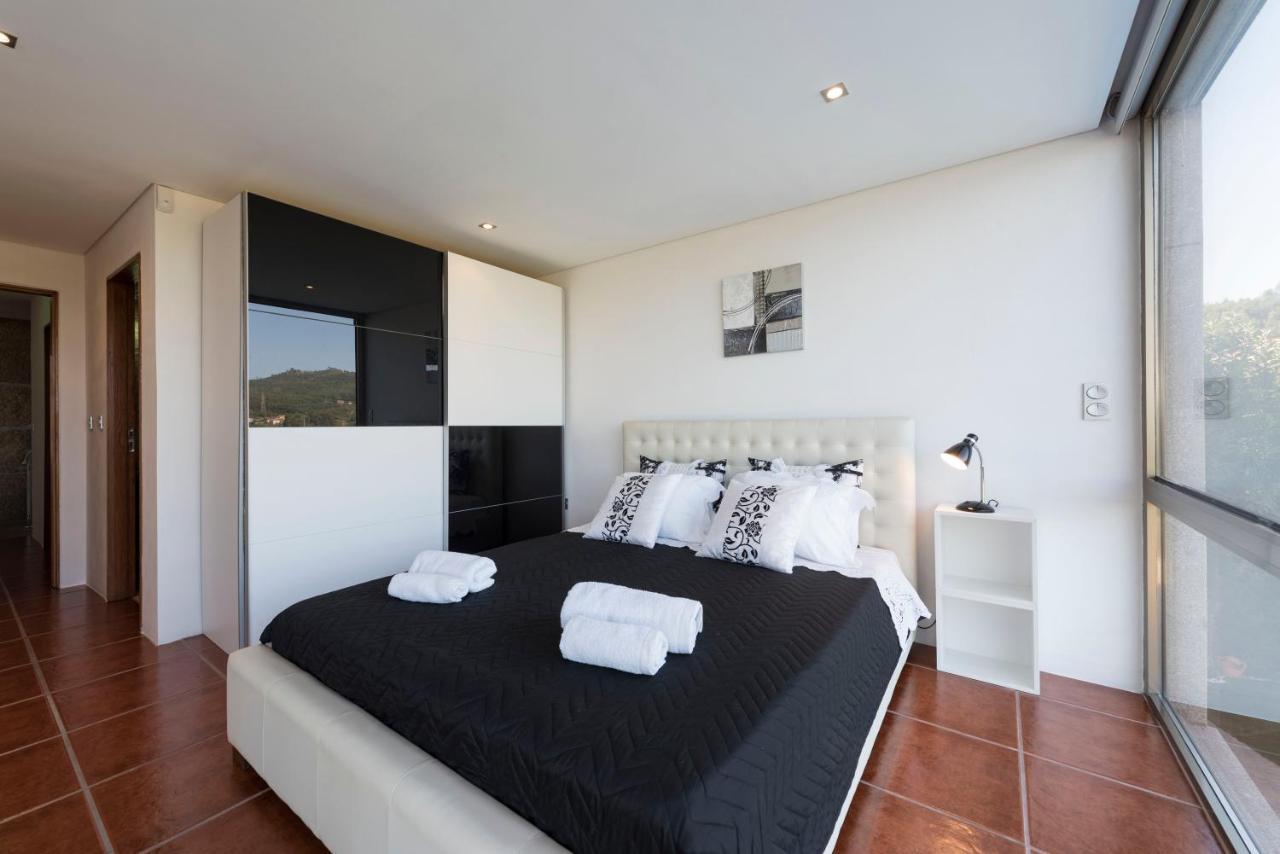 Lovelystay - Casa Guimas Penafiel Exteriér fotografie